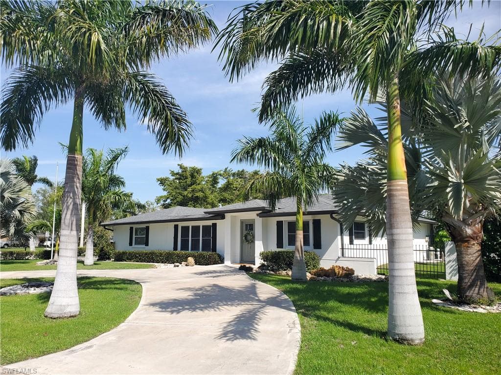 1314 Brentwood PKWY FORT MYERS, FL 33919