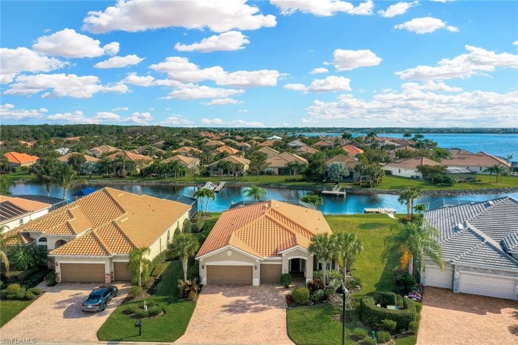 9225 Gypsum WAY NAPLES, FL 34120