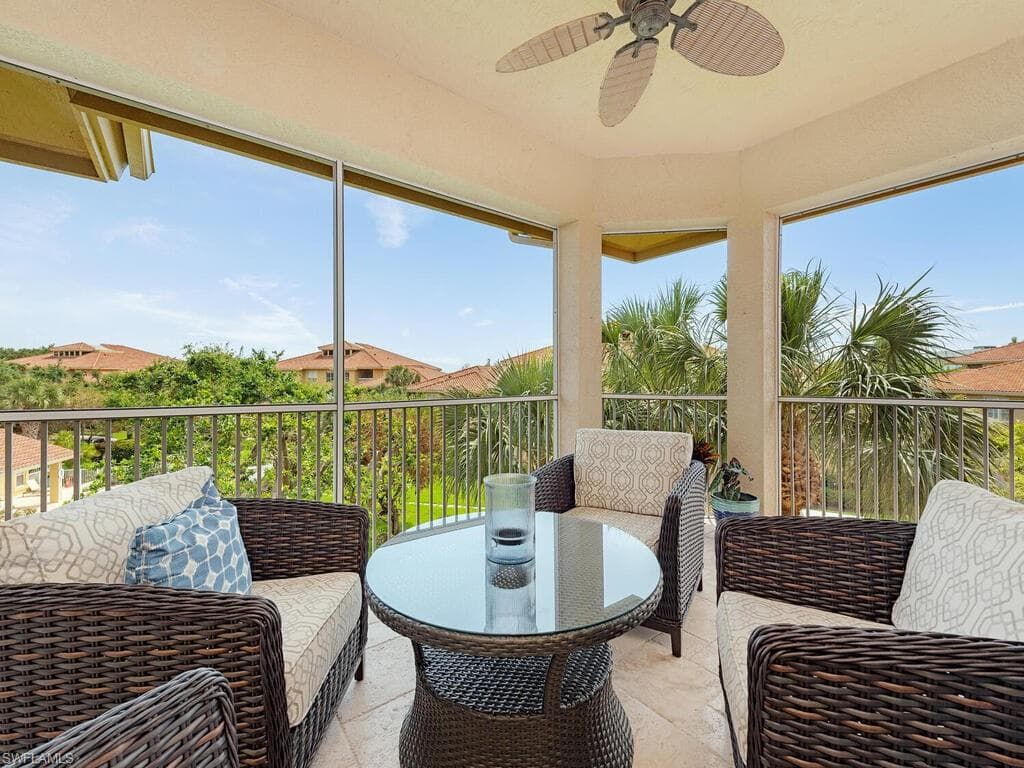 1840 Les Chateaux BLVD 303 NAPLES, FL 34109