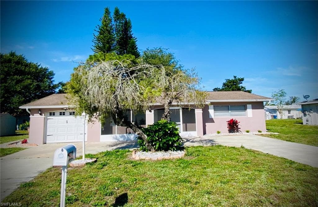 518 Pennview AVE LEHIGH ACRES, FL 33936