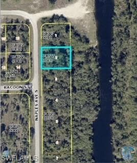 121 Naples AVE S LEHIGH ACRES, FL 33974