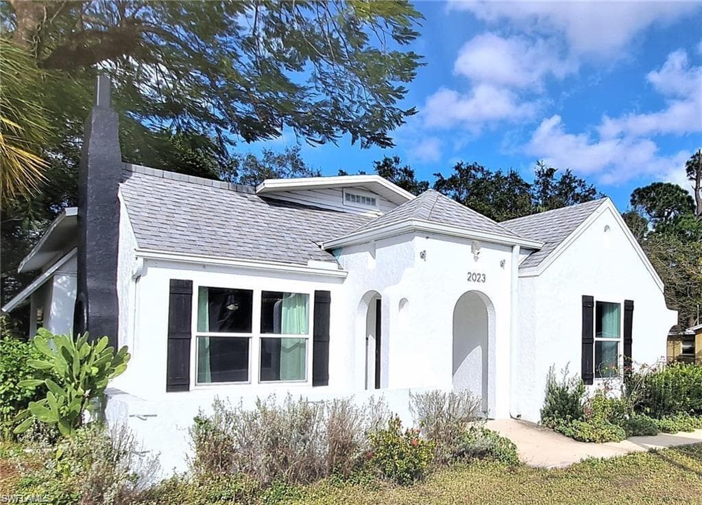 2023 Canal ST FORT MYERS, FL 33901