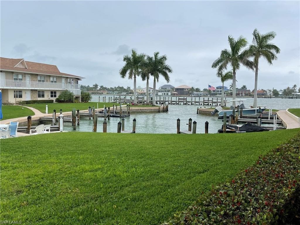 850 Palm ST D4 MARCO ISLAND, FL 34145