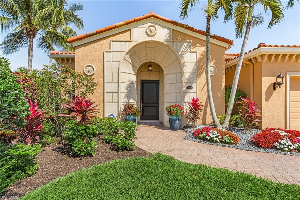 8520 Bellagio DR