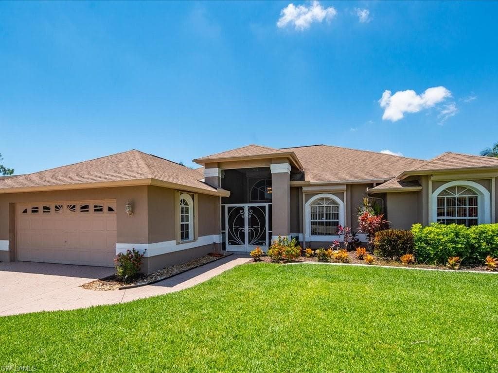 6584 Willow Lake CIR FORT MYERS, FL 33966