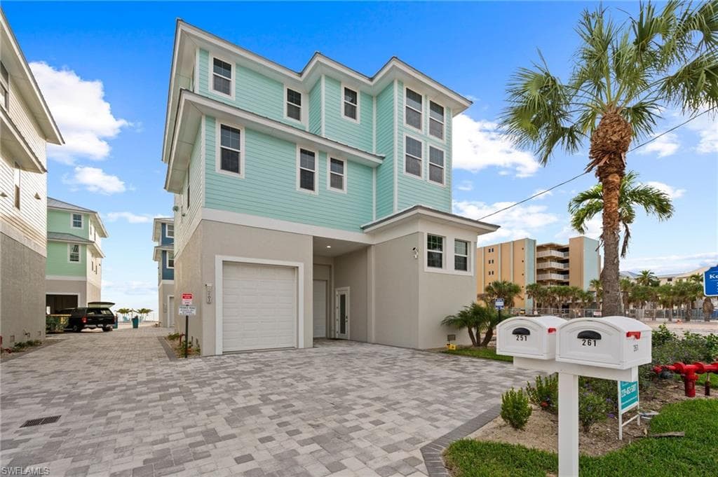 261 Key West CT FORT MYERS BEACH, FL 33931