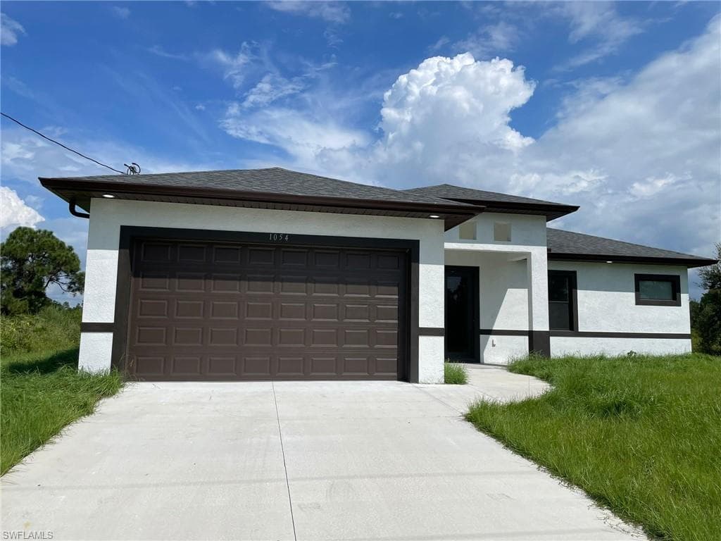 1054 Fayette AVE LEHIGH ACRES, FL 33974