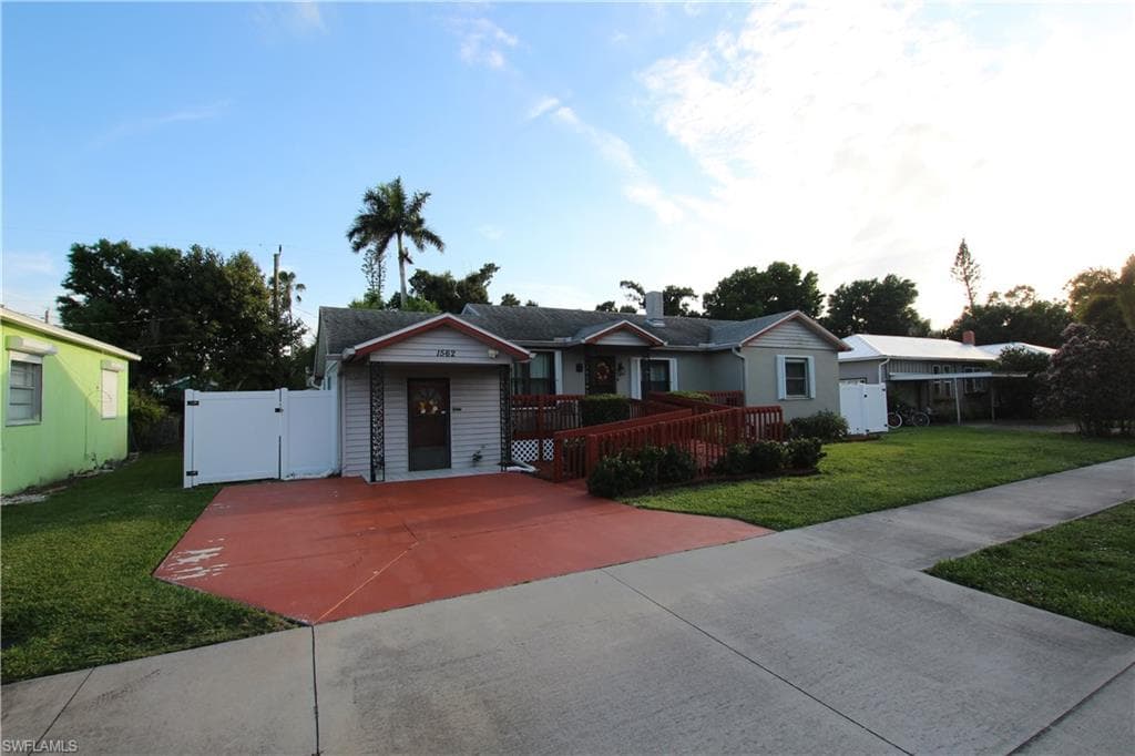 1562 Ransom ST FORT MYERS, FL 33901