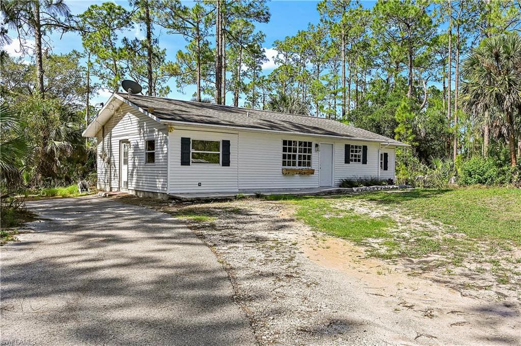 390 12th AVE NE NAPLES, FL 34120