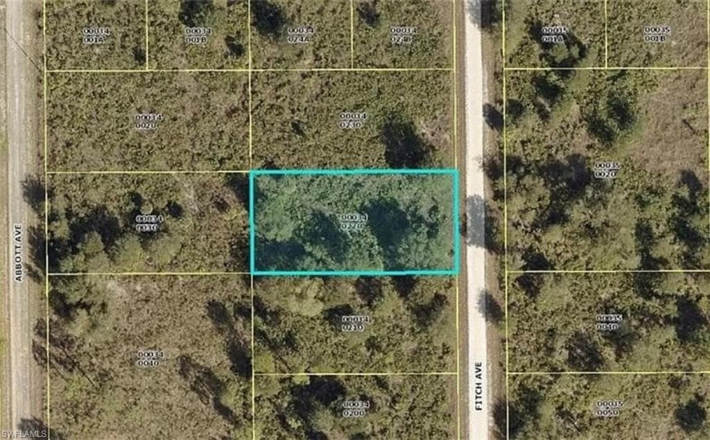 1019 Fitch AVE LEHIGH ACRES, FL 33972