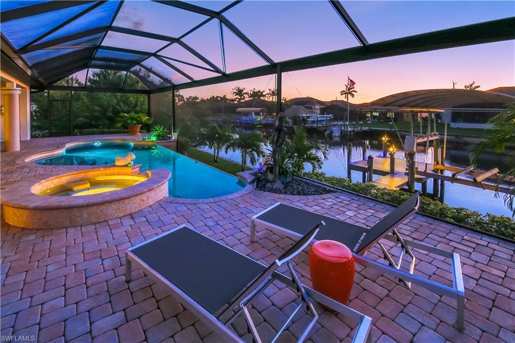 2227 SE 19th PL CAPE CORAL, FL 33990