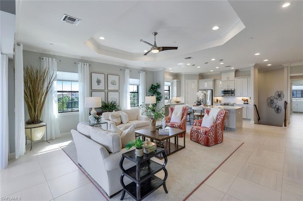 9685 Montelanico LOOP 204 NAPLES, FL 34119