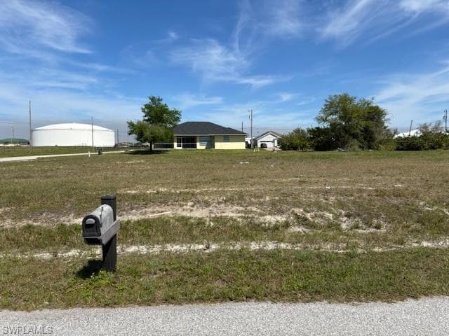 1119 NW 21st TER CAPE CORAL, FL 33993