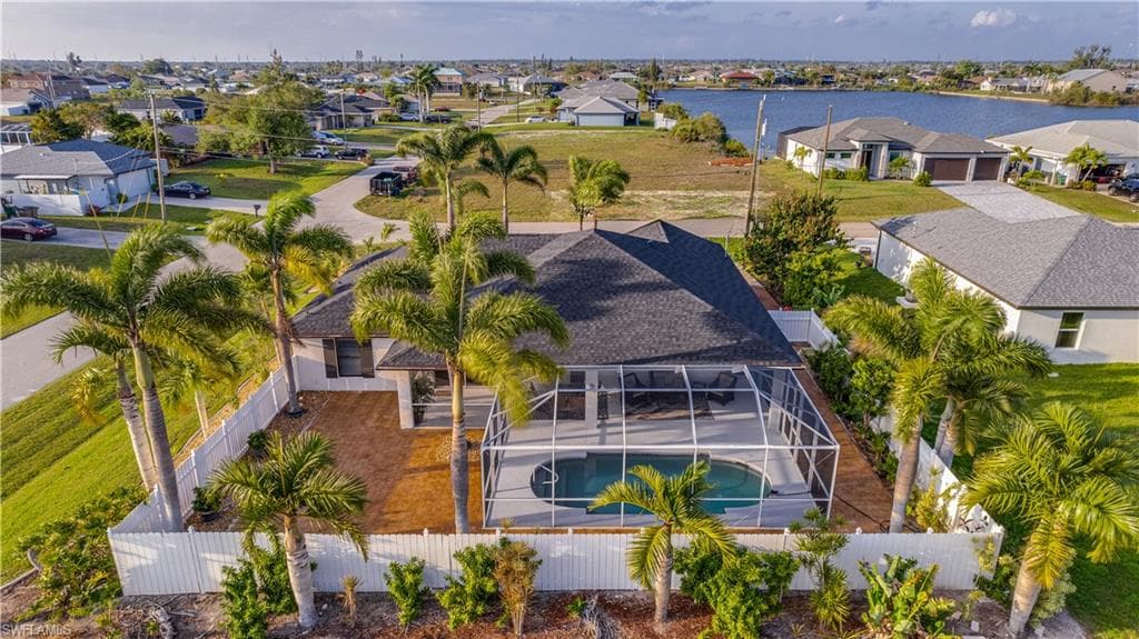 302 NE 17th ST CAPE CORAL, FL 33909