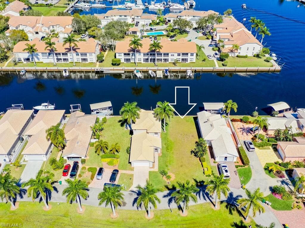 177 Eveningstar Cay NAPLES, FL 34114