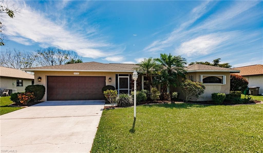 2208 SE 1st TER CAPE CORAL, FL 33990
