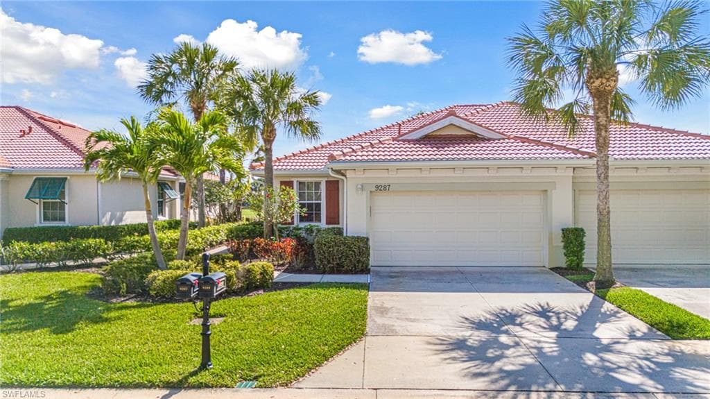9287 Aviano DR FORT MYERS, FL 33913