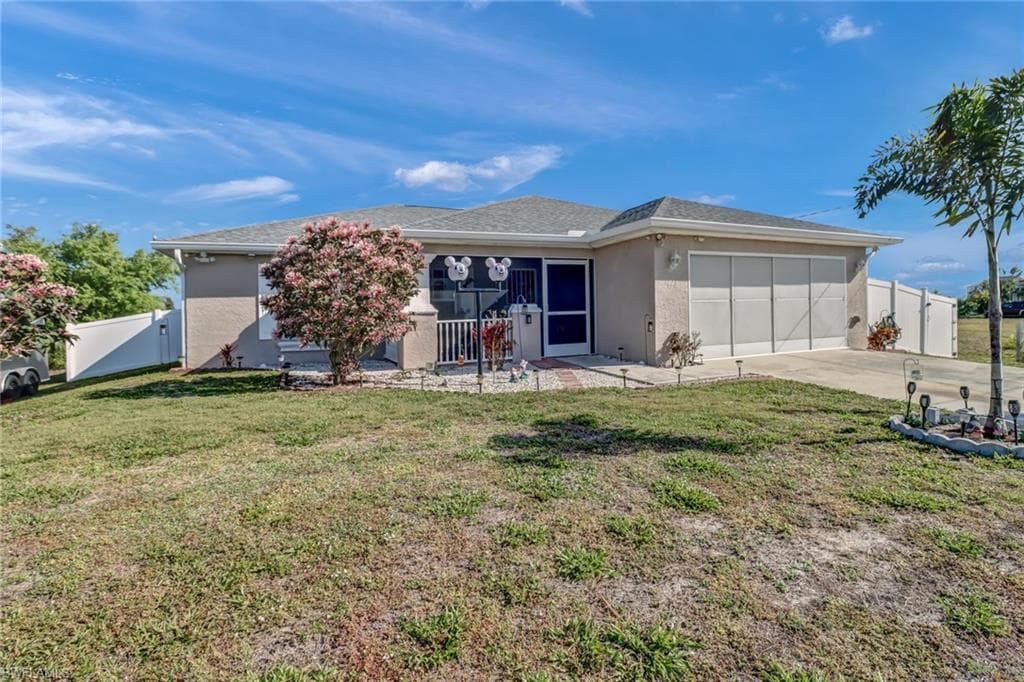 1215 NW 24th TER CAPE CORAL, FL 33993