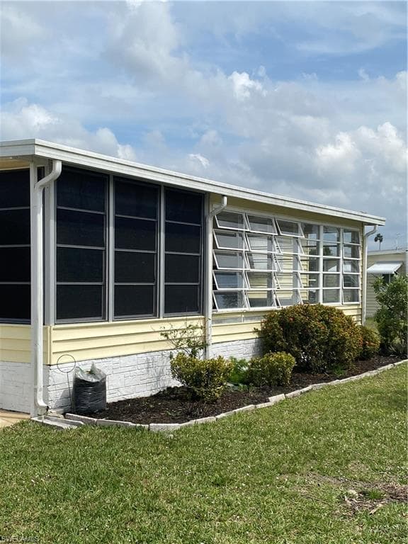282 Valencia DR FORT MYERS, FL 33905