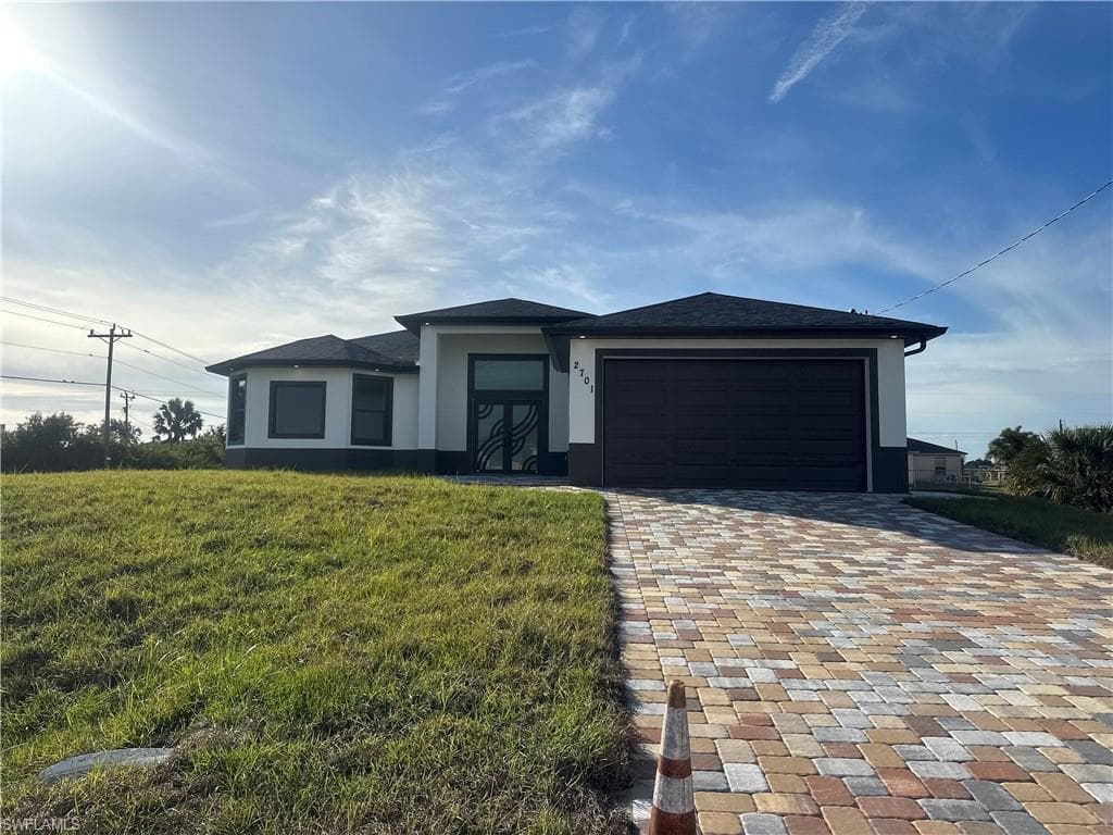 3108 21st ST SW LEHIGH ACRES, FL 33976