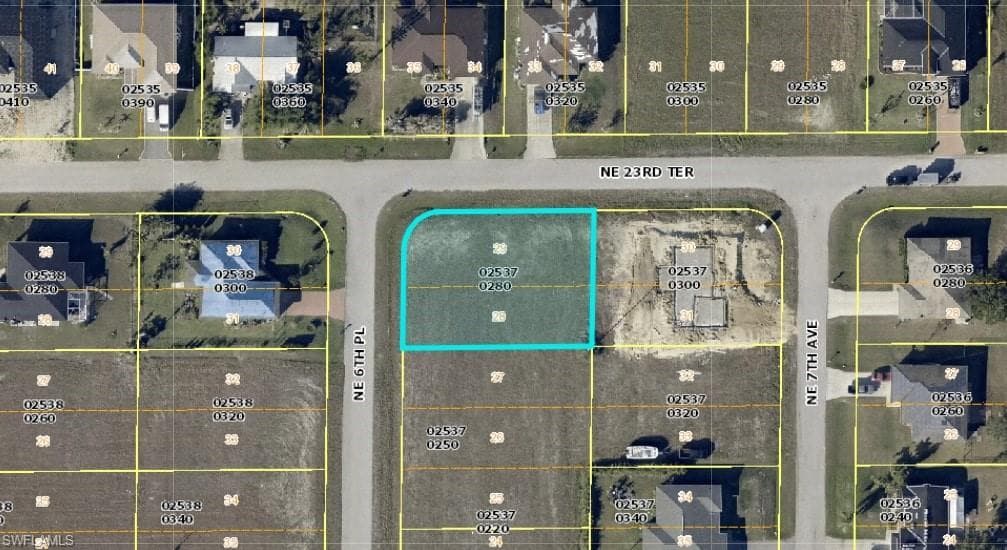 2311 NE 6th PL CAPE CORAL, FL 33909