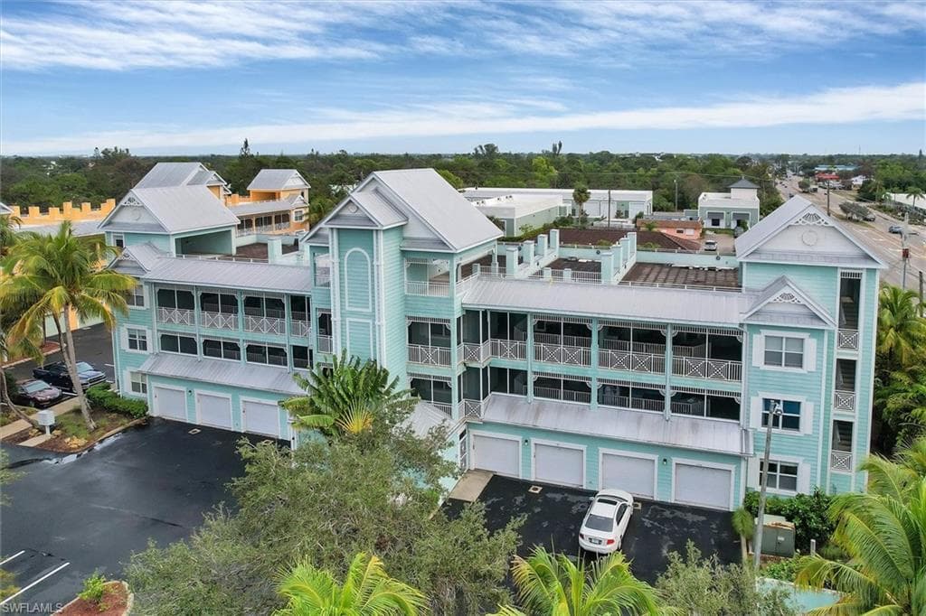 27991 Largay WAY A301 BONITA SPRINGS, FL 34134