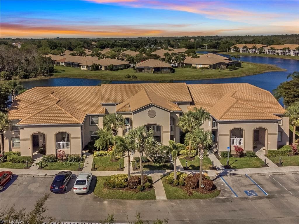 19990 Barletta LN 812 ESTERO, FL 33928