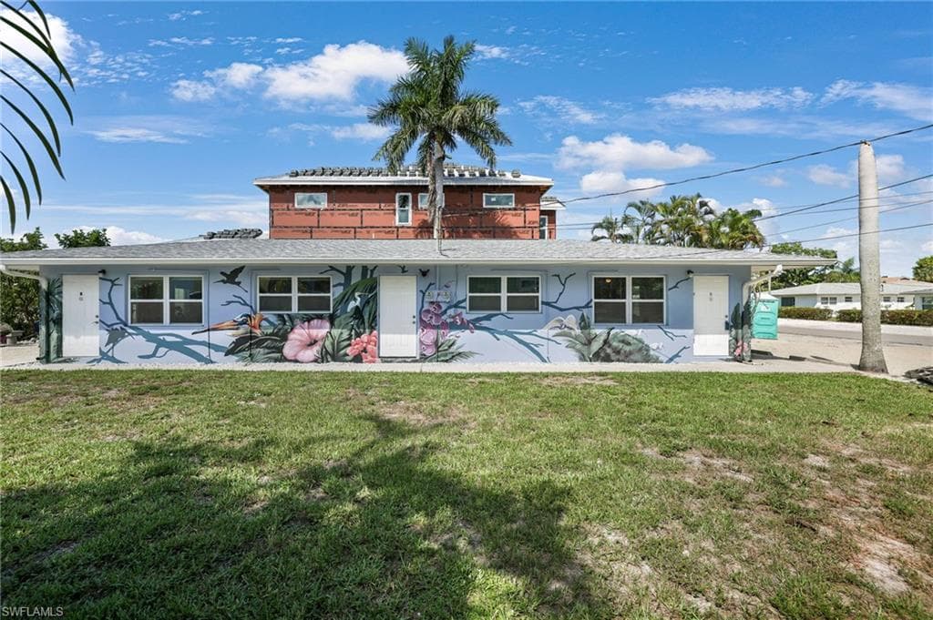 2818 Shoreview DR B NAPLES, FL 34112