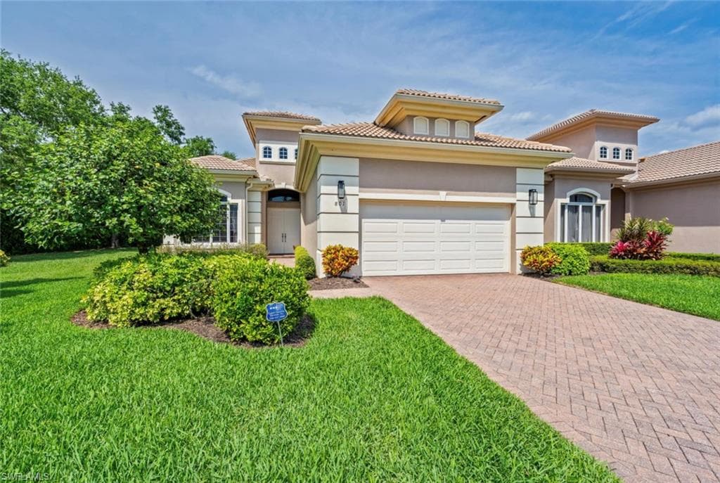 801 Villa Florenza DR NAPLES, FL 34119
