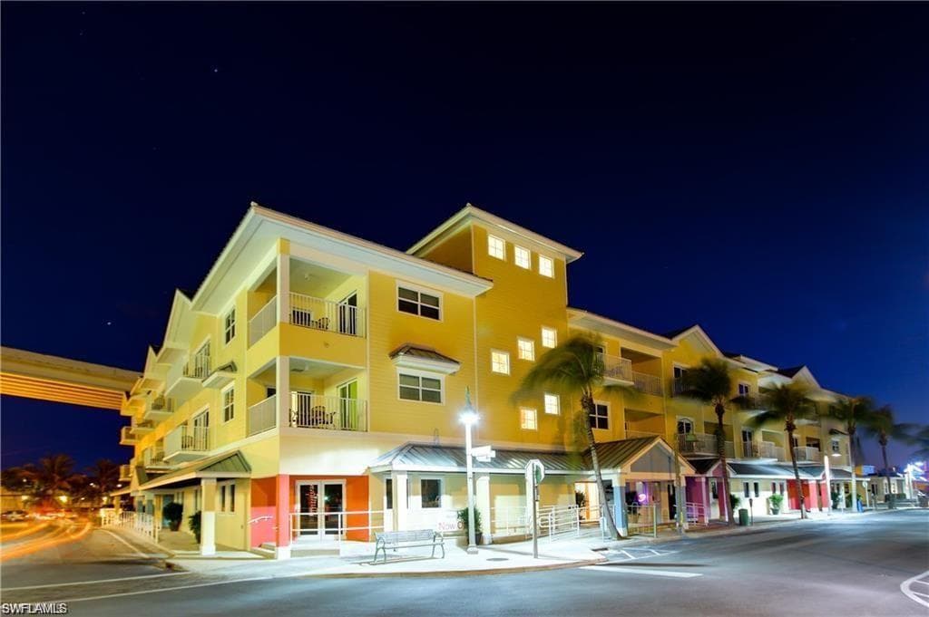 450 Old San Carlos BLVD 212 FORT MYERS BEACH, FL 33931