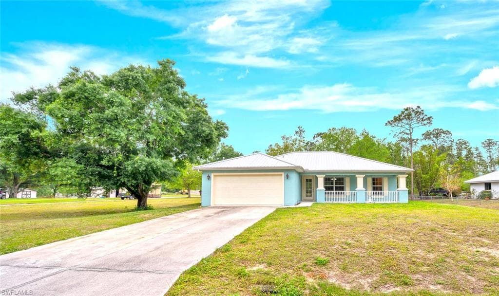 1315 North AVE LEHIGH ACRES, FL 33972