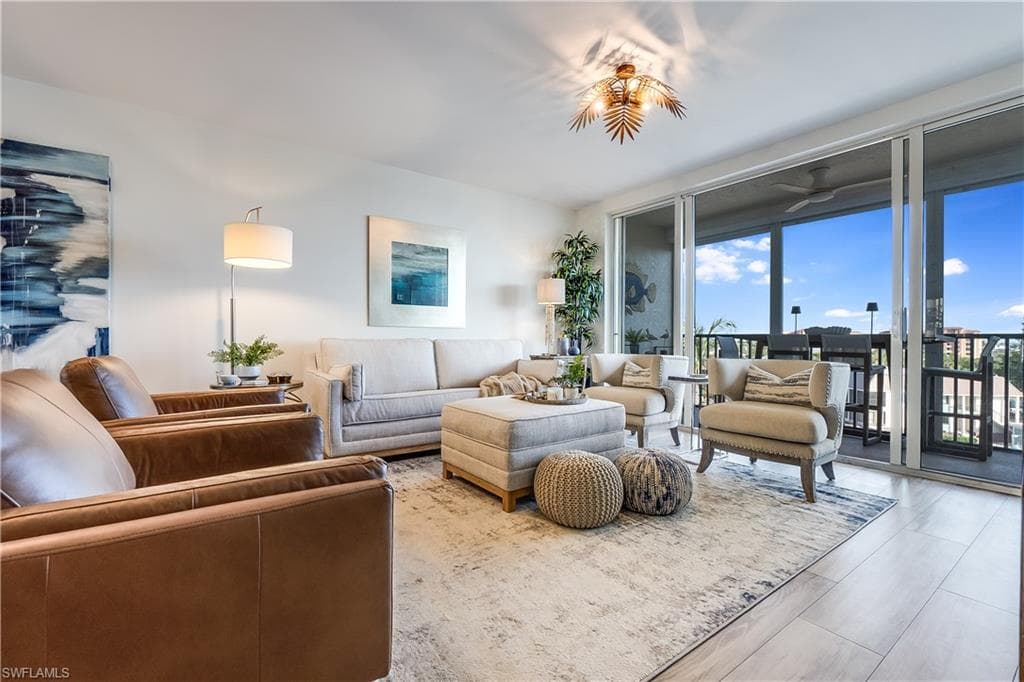 4451 Bay Beach LN 443 FORT MYERS BEACH, FL 33931