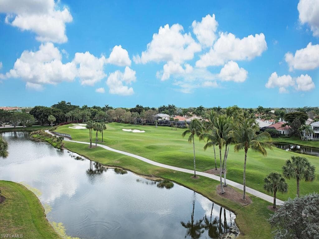 1610 Clermont DR I-401 NAPLES, FL 34109