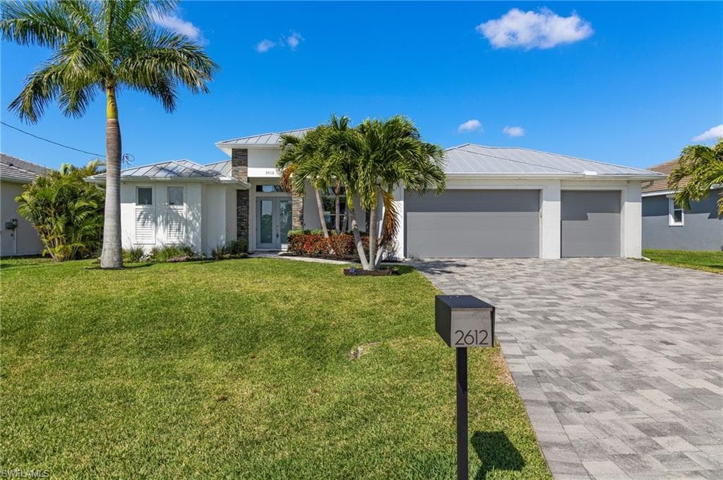 2612 SW 24th AVE CAPE CORAL, FL 33914