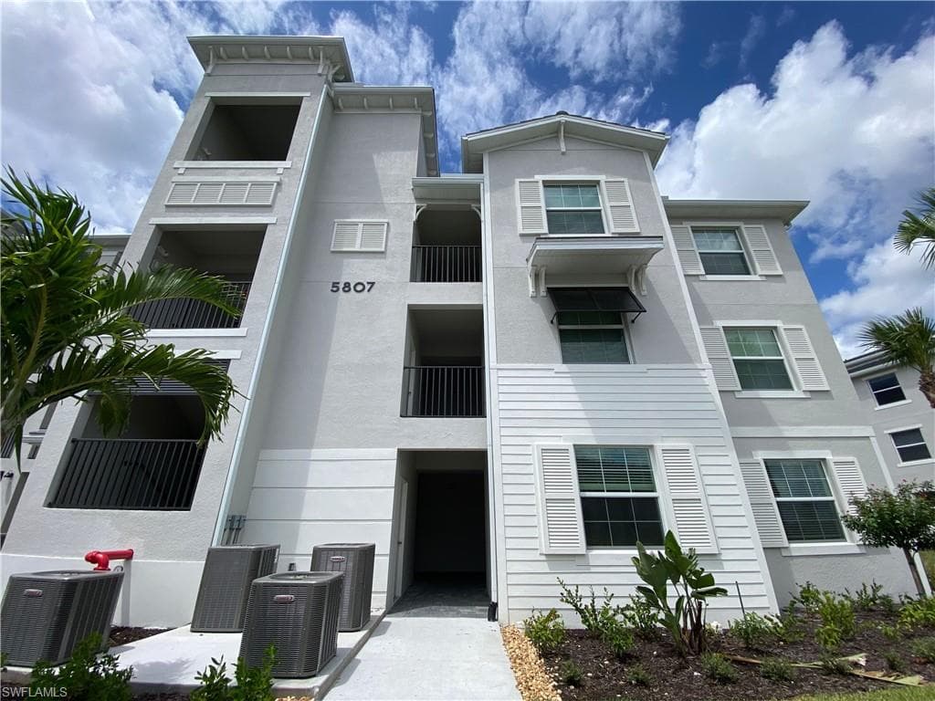5807 Double Eagle CIR 4628 AVE MARIA, FL 34142
