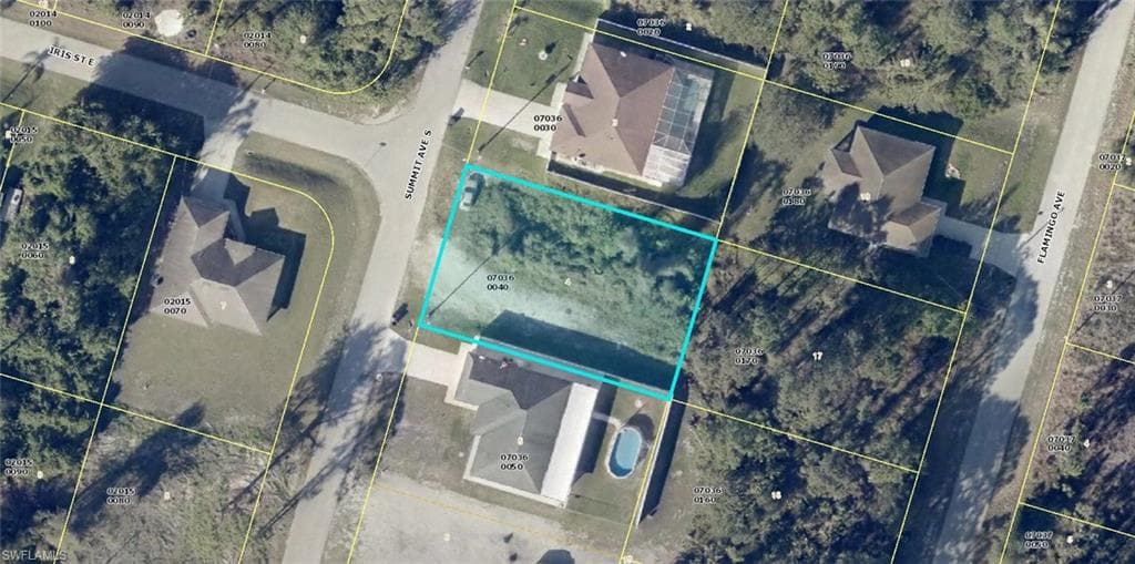 541 Summit AVE S LEHIGH ACRES, FL 33974