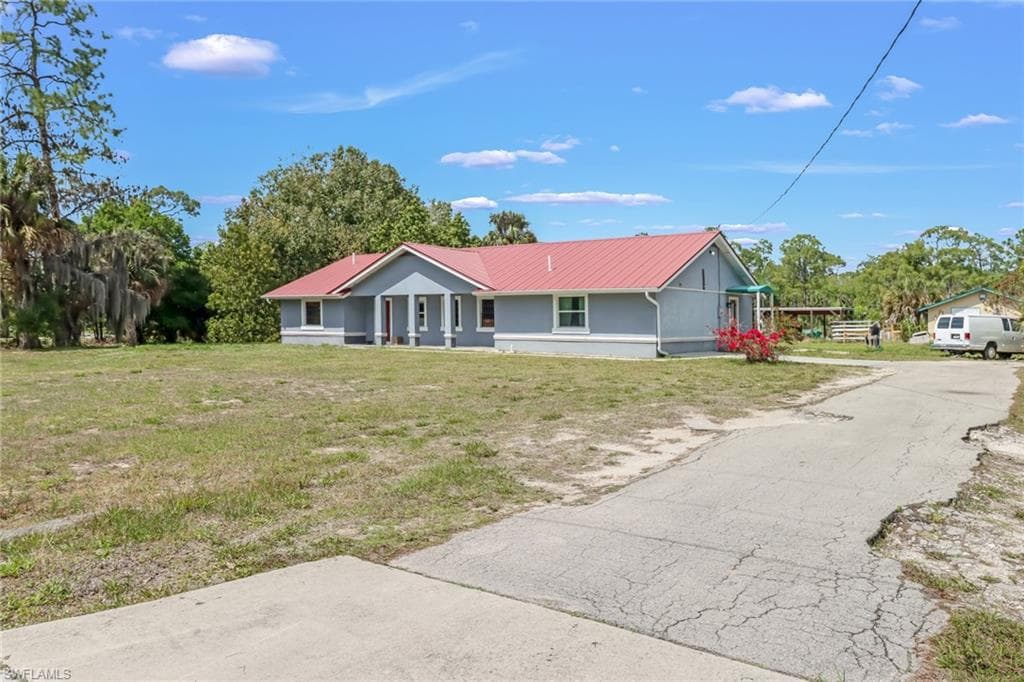 6171 Cedar Tree LN NAPLES, FL 34116