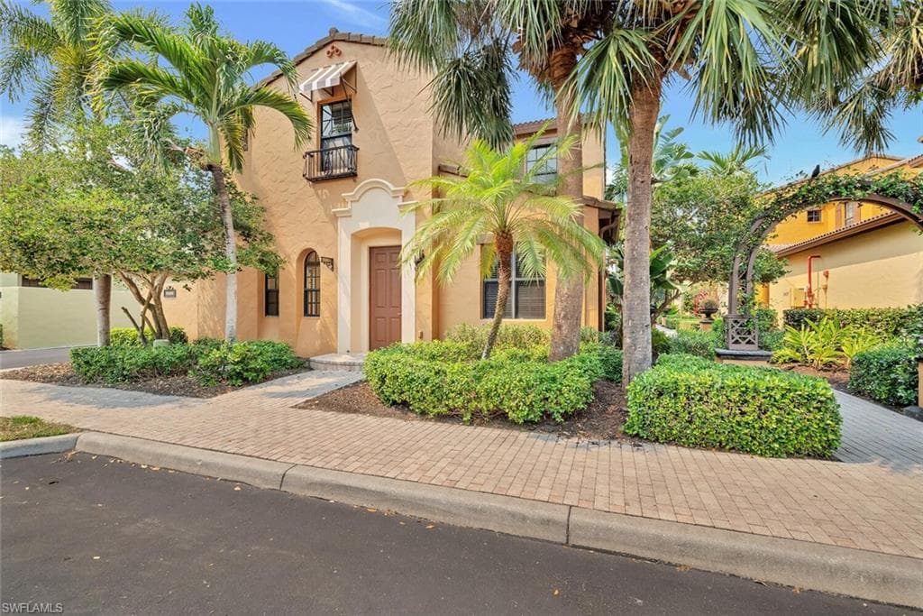 9109 Yuba LN 8001 NAPLES, FL 34113