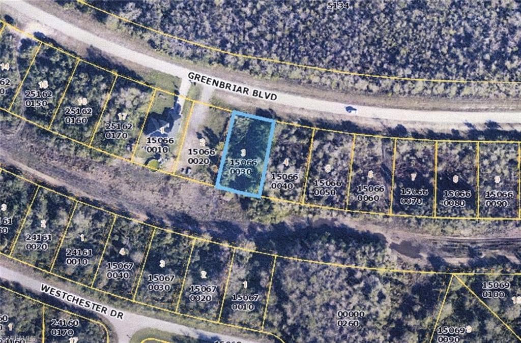 453 Greenbriar BLVD LEHIGH ACRES, FL 33972