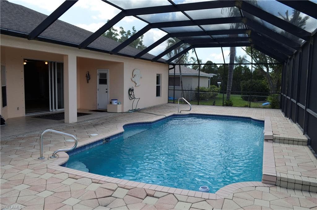 1023 SE 6th ST CAPE CORAL, FL 33990