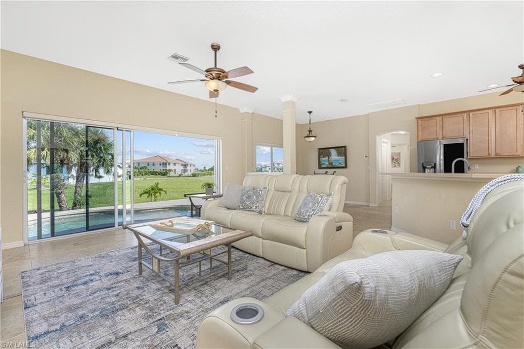 17269 Comingo LN PUNTA GORDA, FL 33955