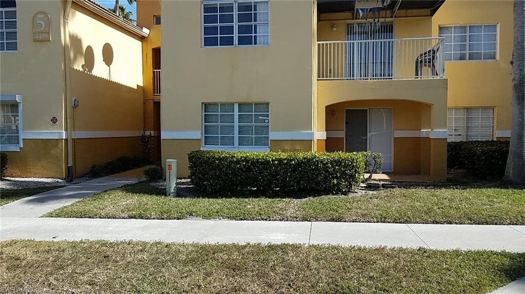 3419 Winkler AVE 505 FORT MYERS, FL 33916