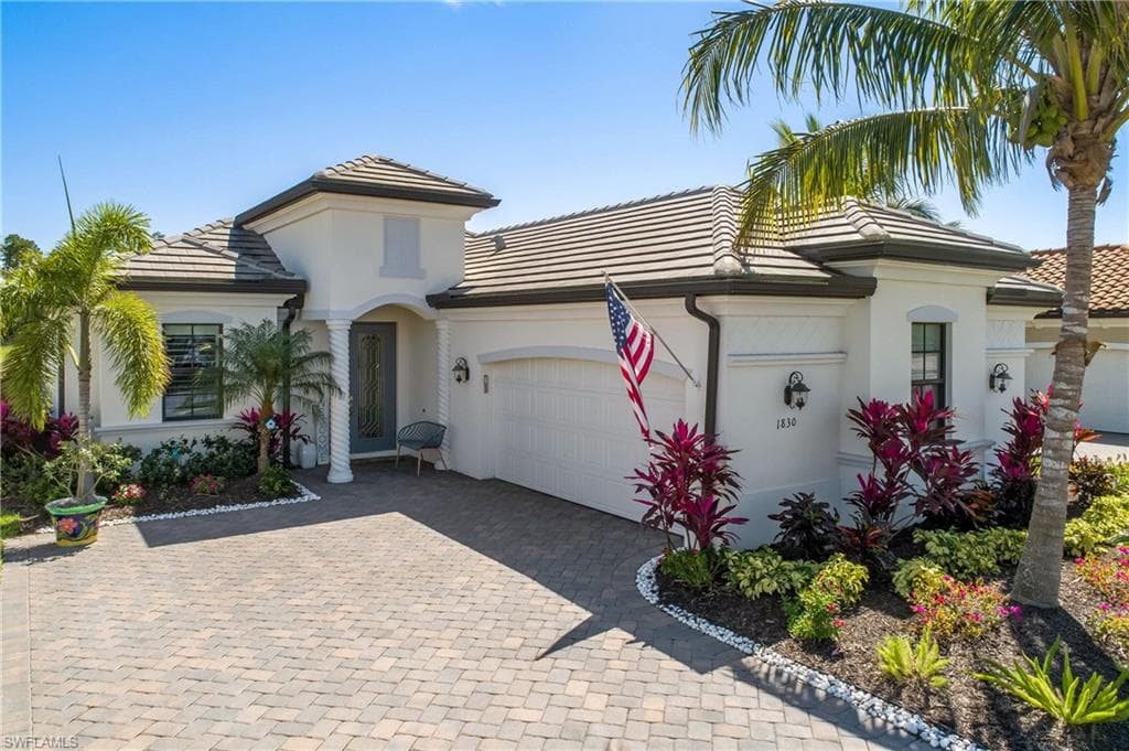 1830 Mustique ST NAPLES, FL 34120