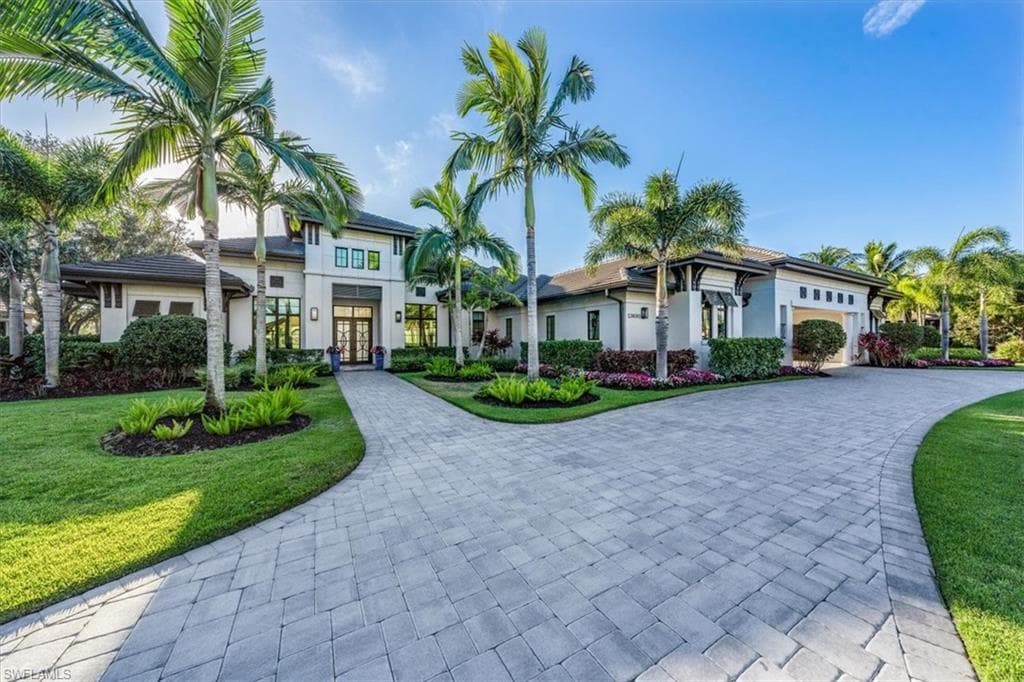 13690 Pondview CIR NAPLES, FL 34119