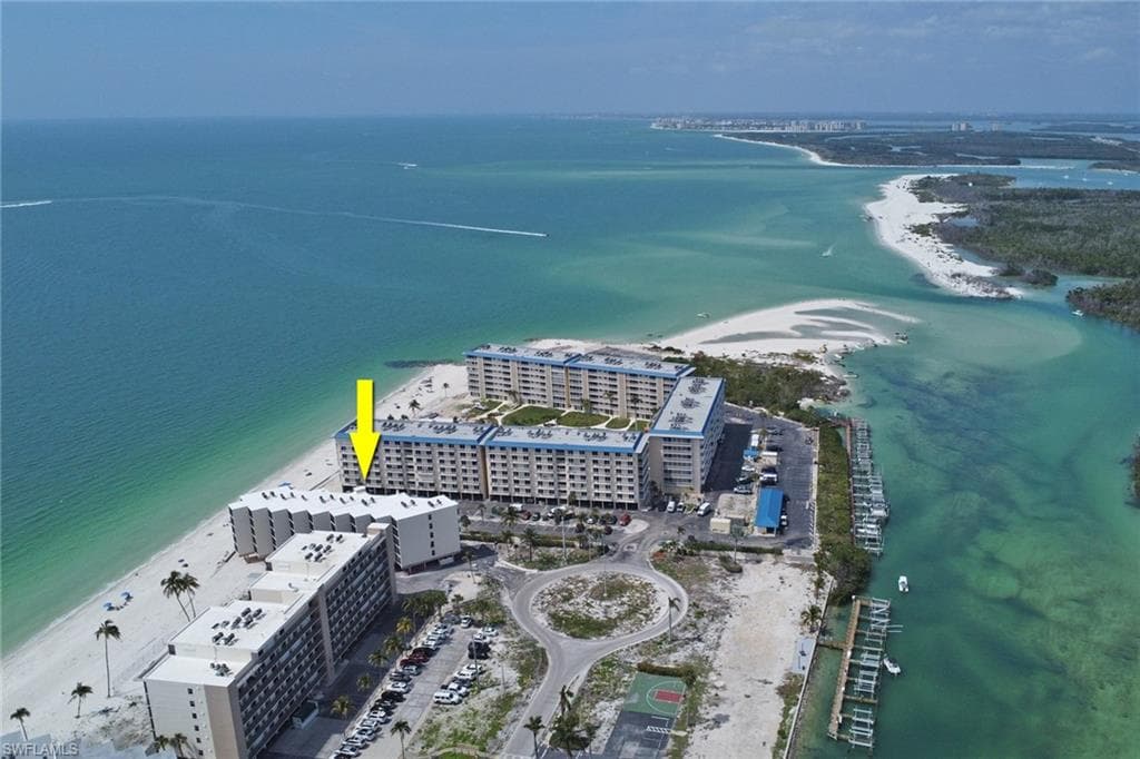 25800 Hickory BLVD 105 BONITA SPRINGS, FL 34134