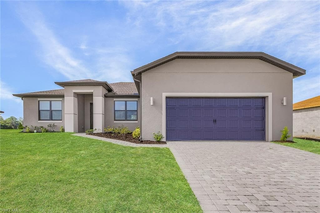 947 Admiral Bull Halsey AVE LABELLE, FL 33935