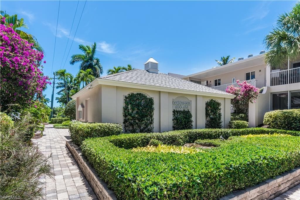 600 7th AVE S A-600 NAPLES, FL 34102