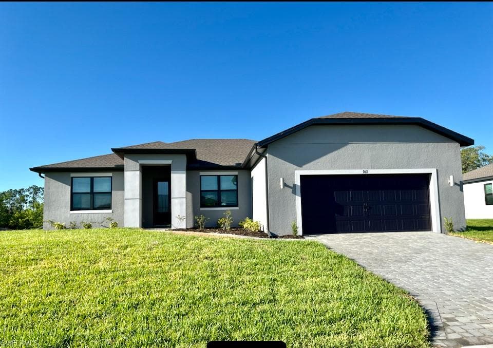 971 Admiral Bull Halsey AVE LABELLE, FL 33935