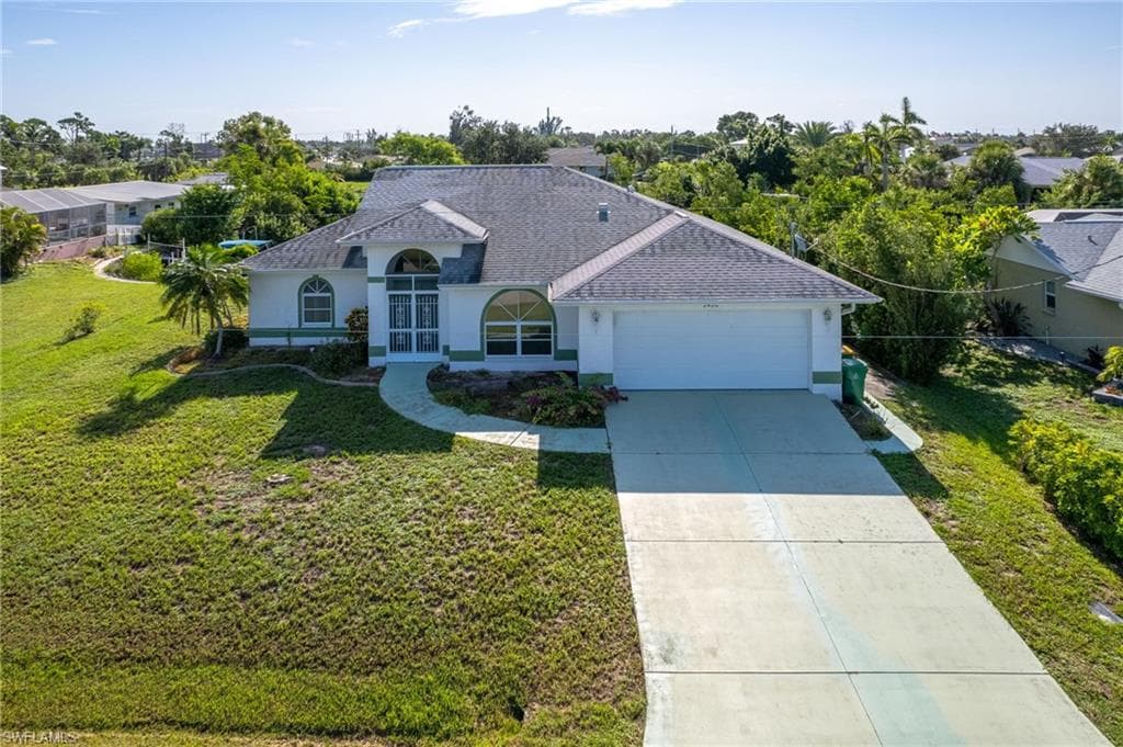 2420 Larkspur DR PUNTA GORDA, FL 33950