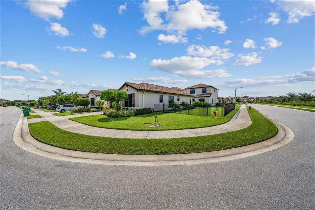 5594 Useppa DR AVE MARIA, FL 34142